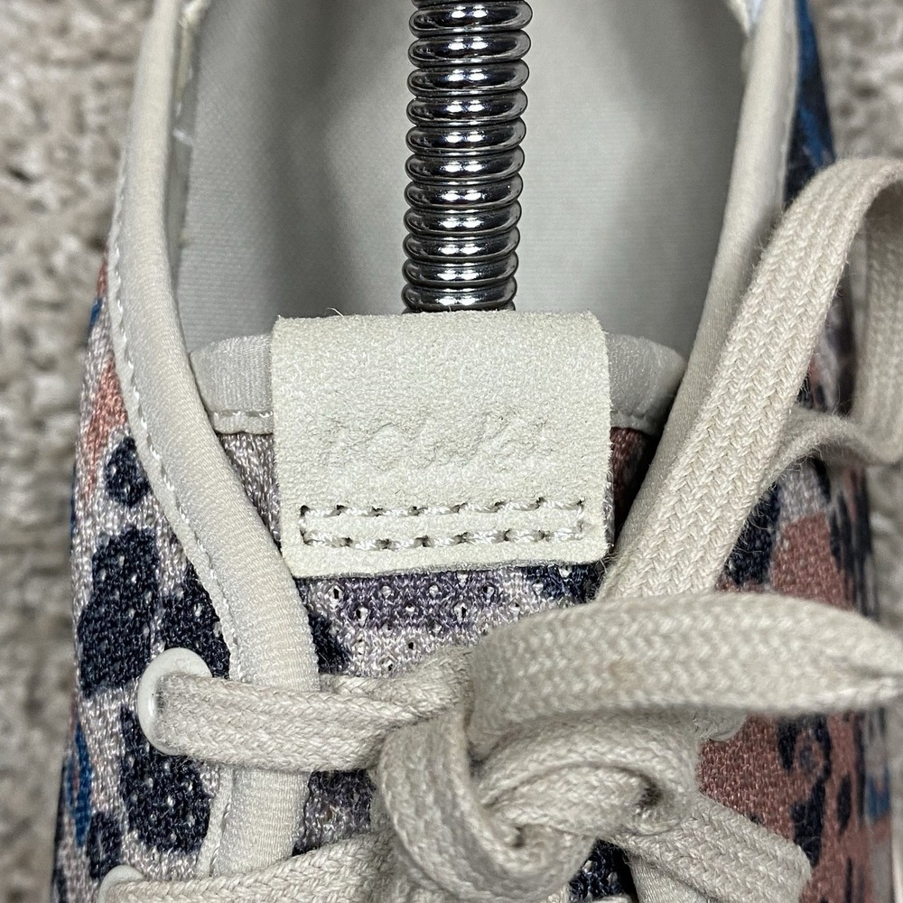 OluKai Pehuea Li Womens 11 Animal Print Mesh Sneakers Blue Pink 20379-YDZQ - Picture 8 of 9